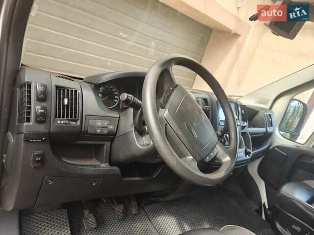 Белый Ситроен Jumper, объемом двигателя 2.2 л и пробегом 248 тыс. км за 19999 $, фото 3 на Automoto.ua