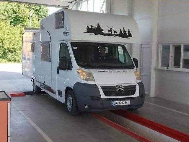 Белый Ситроен Jumper, объемом двигателя 2.2 л и пробегом 350 тыс. км за 20000 $, фото 4 на Automoto.ua