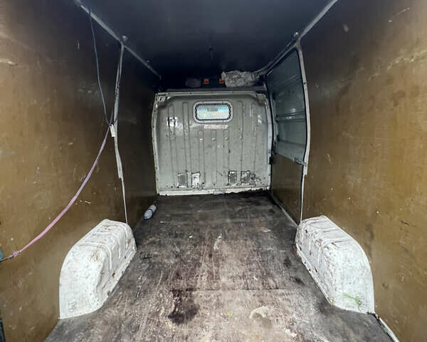 Белый Ситроен Jumper, объемом двигателя 2.45 л и пробегом 200 тыс. км за 3000 $, фото 4 на Automoto.ua