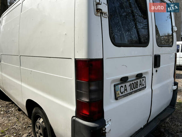 Белый Ситроен Jumper, объемом двигателя 0 л и пробегом 280 тыс. км за 2800 $, фото 2 на Automoto.ua