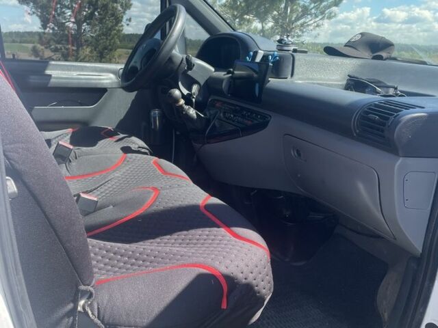 Белый Ситроен Jumper, объемом двигателя 2 л и пробегом 300 тыс. км за 4800 $, фото 2 на Automoto.ua