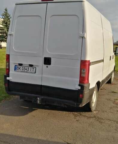 Белый Ситроен Jumper, объемом двигателя 2.18 л и пробегом 400 тыс. км за 3950 $, фото 3 на Automoto.ua