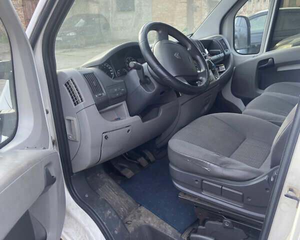 Белый Ситроен Jumper, объемом двигателя 2.2 л и пробегом 300 тыс. км за 3100 $, фото 22 на Automoto.ua