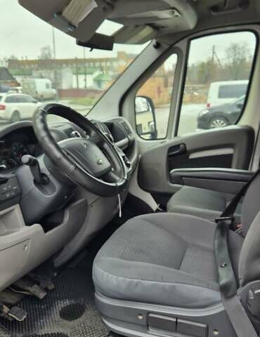 Белый Ситроен Jumper, объемом двигателя 2.2 л и пробегом 400 тыс. км за 5100 $, фото 4 на Automoto.ua