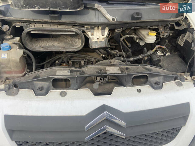 Белый Ситроен Jumper, объемом двигателя 2.2 л и пробегом 300 тыс. км за 3100 $, фото 29 на Automoto.ua