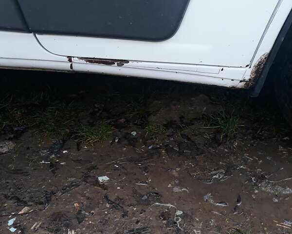 Белый Ситроен Jumper, объемом двигателя 2.2 л и пробегом 400 тыс. км за 4500 $, фото 7 на Automoto.ua