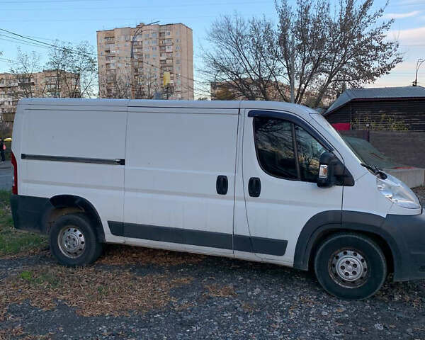 Белый Ситроен Jumper, объемом двигателя 3 л и пробегом 297 тыс. км за 8500 $, фото 2 на Automoto.ua