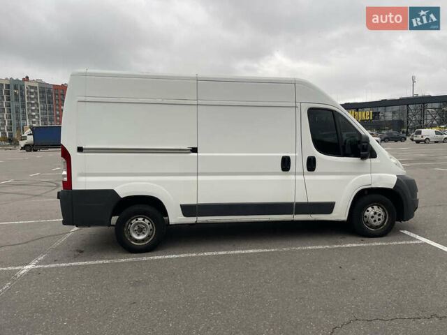 Белый Ситроен Jumper, объемом двигателя 2.2 л и пробегом 403 тыс. км за 10500 $, фото 7 на Automoto.ua