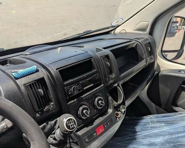 Белый Ситроен Jumper, объемом двигателя 2.2 л и пробегом 245 тыс. км за 8500 $, фото 7 на Automoto.ua