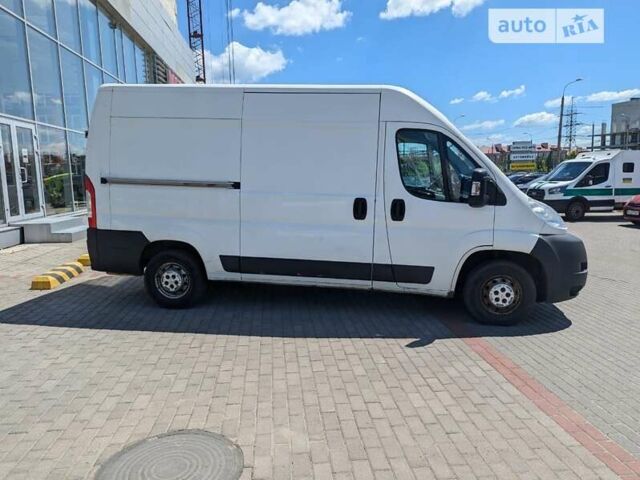 Белый Ситроен Jumper, объемом двигателя 2.2 л и пробегом 245 тыс. км за 8500 $, фото 3 на Automoto.ua