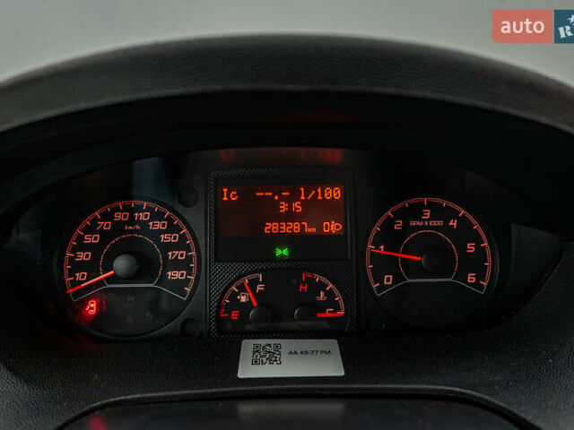 Белый Ситроен Jumper, объемом двигателя 2.2 л и пробегом 350 тыс. км за 9978 $, фото 6 на Automoto.ua