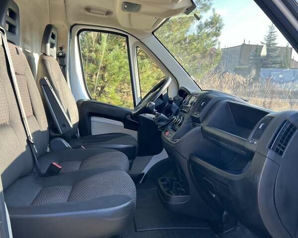 Белый Ситроен Jumper, объемом двигателя 2 л и пробегом 229 тыс. км за 11000 $, фото 15 на Automoto.ua