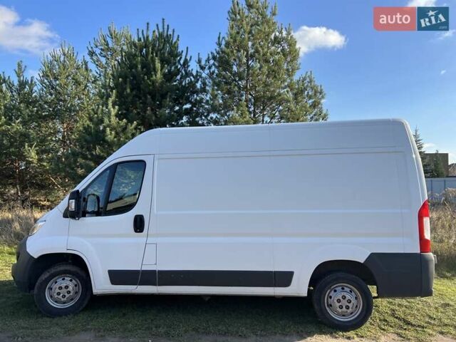 Белый Ситроен Jumper, объемом двигателя 2 л и пробегом 229 тыс. км за 11000 $, фото 3 на Automoto.ua