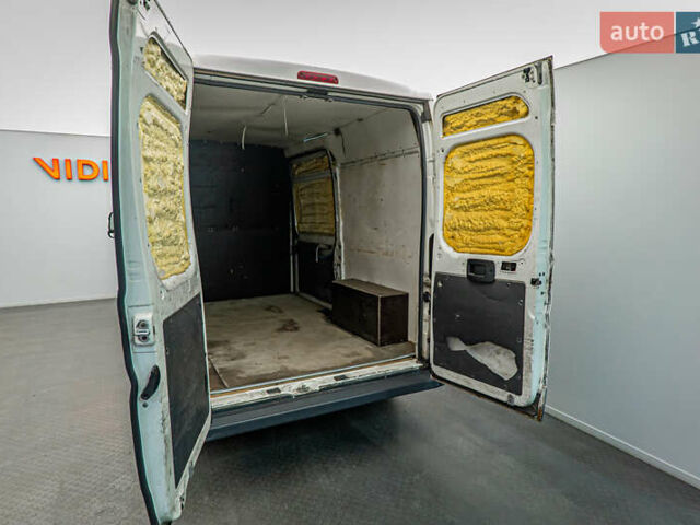 Белый Ситроен Jumper, объемом двигателя 2.2 л и пробегом 467 тыс. км за 7950 $, фото 4 на Automoto.ua