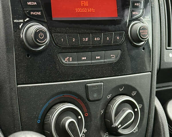 Белый Ситроен Jumper, объемом двигателя 2 л и пробегом 251 тыс. км за 10500 $, фото 9 на Automoto.ua