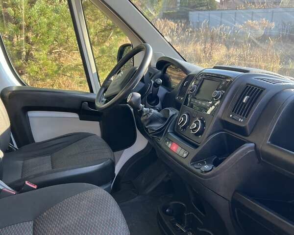 Белый Ситроен Jumper, объемом двигателя 2 л и пробегом 229 тыс. км за 11000 $, фото 18 на Automoto.ua