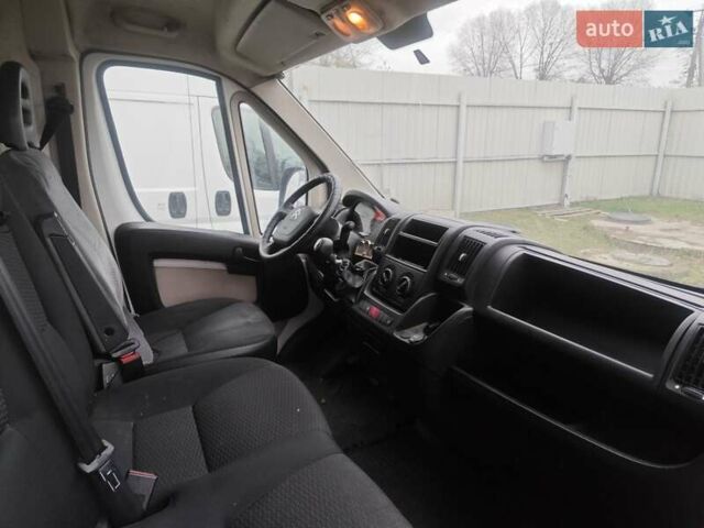Белый Ситроен Jumper, объемом двигателя 2.2 л и пробегом 414 тыс. км за 9999 $, фото 5 на Automoto.ua