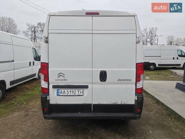 Белый Ситроен Jumper, объемом двигателя 2.2 л и пробегом 414 тыс. км за 9999 $, фото 1 на Automoto.ua