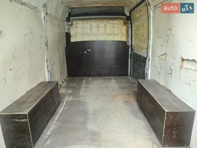 Белый Ситроен Jumper, объемом двигателя 2.2 л и пробегом 414 тыс. км за 9999 $, фото 7 на Automoto.ua