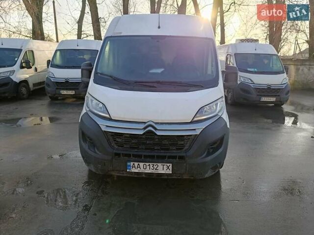 Белый Ситроен Jumper, объемом двигателя 2.2 л и пробегом 446 тыс. км за 9999 $, фото 5 на Automoto.ua
