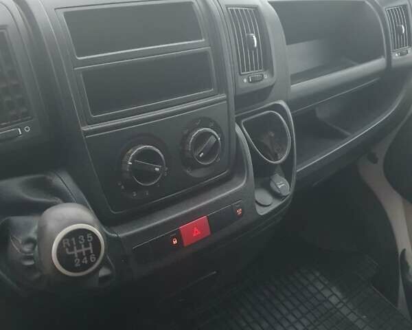 Білий Сітроен Jumper, об'ємом двигуна 2.2 л та пробігом 399 тис. км за 9500 $, фото 12 на Automoto.ua