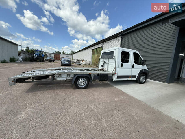 Белый Ситроен Jumper, объемом двигателя 2.8 л и пробегом 586 тыс. км за 16000 $, фото 1 на Automoto.ua