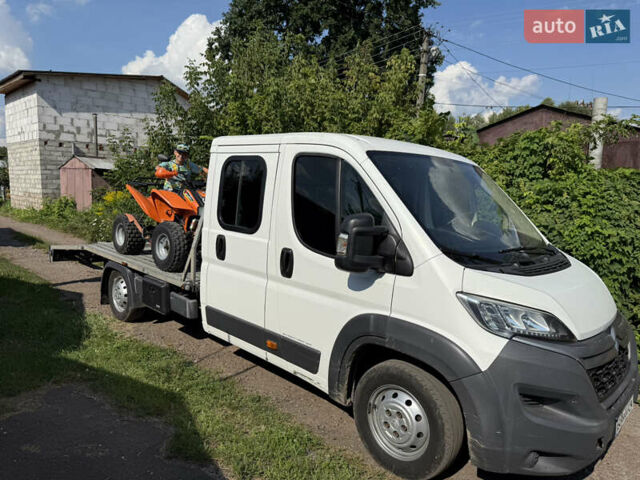 Белый Ситроен Jumper, объемом двигателя 2.8 л и пробегом 586 тыс. км за 16000 $, фото 6 на Automoto.ua