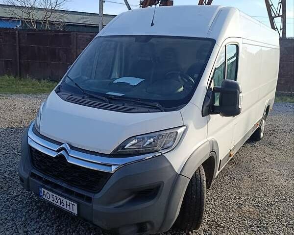 Белый Ситроен Jumper, объемом двигателя 2.2 л и пробегом 334 тыс. км за 11500 $, фото 1 на Automoto.ua