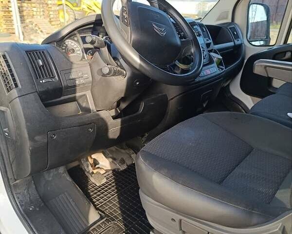 Белый Ситроен Jumper, объемом двигателя 2.2 л и пробегом 334 тыс. км за 11500 $, фото 6 на Automoto.ua