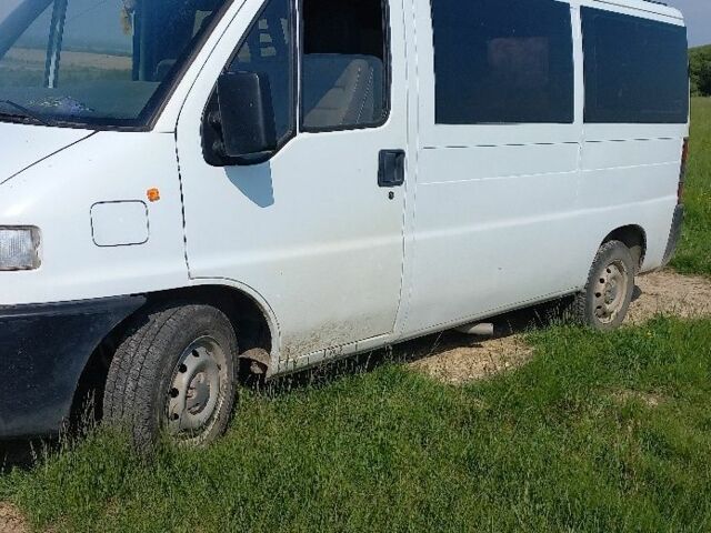 Белый Ситроен Jumper, объемом двигателя 2.4 л и пробегом 2 тыс. км за 2500 $, фото 1 на Automoto.ua