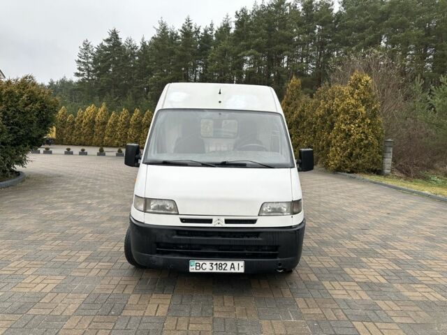 Белый Ситроен Jumper, объемом двигателя 2.5 л и пробегом 299 тыс. км за 2500 $, фото 1 на Automoto.ua