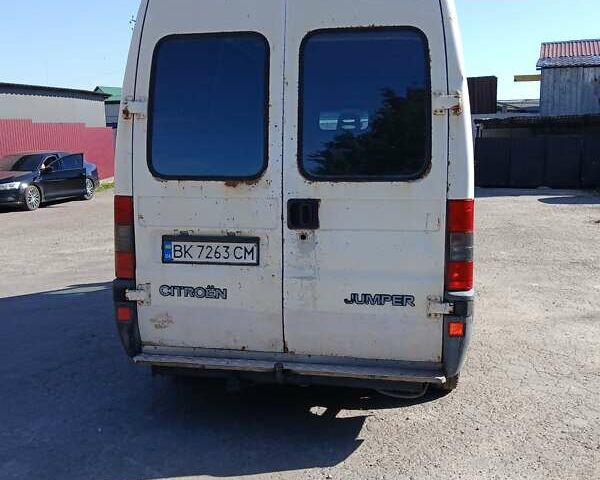 Белый Ситроен Jumper, объемом двигателя 2.45 л и пробегом 421 тыс. км за 3300 $, фото 2 на Automoto.ua
