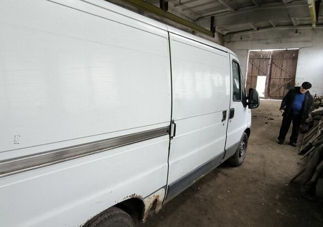 Белый Ситроен Jumper, объемом двигателя 2 л и пробегом 280 тыс. км за 1747 $, фото 5 на Automoto.ua