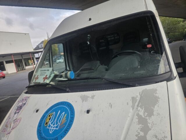 Белый Ситроен Jumper, объемом двигателя 2.8 л и пробегом 420 тыс. км за 4043 $, фото 1 на Automoto.ua