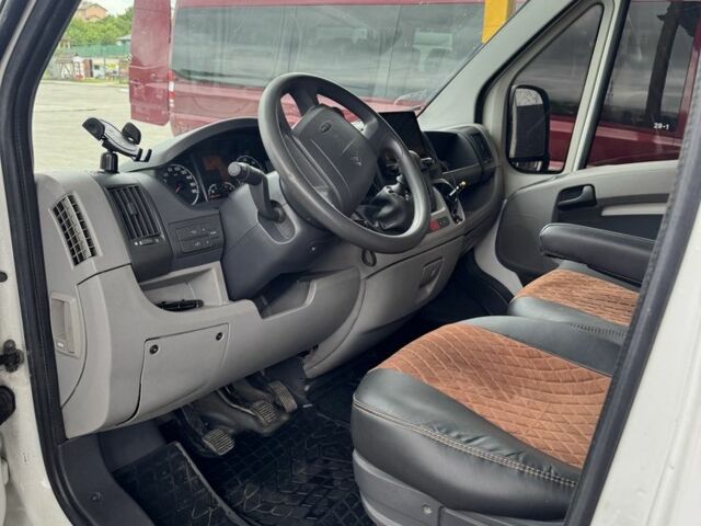 Белый Ситроен Jumper, объемом двигателя 2.2 л и пробегом 288 тыс. км за 9700 $, фото 4 на Automoto.ua