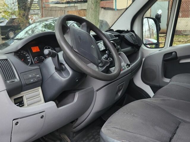 Белый Ситроен Jumper, объемом двигателя 0 л и пробегом 153 тыс. км за 5900 $, фото 4 на Automoto.ua