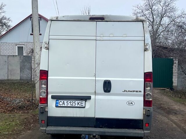 Белый Ситроен Jumper, объемом двигателя 2.2 л и пробегом 230 тыс. км за 7500 $, фото 2 на Automoto.ua