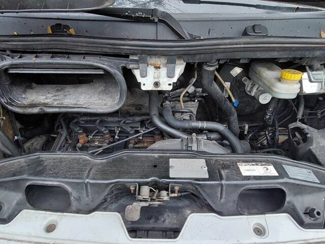 Белый Ситроен Jumper, объемом двигателя 2.2 л и пробегом 384 тыс. км за 8281 $, фото 5 на Automoto.ua