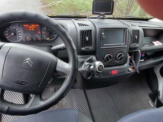 Белый Ситроен Jumper, объемом двигателя 2.2 л и пробегом 384 тыс. км за 8281 $, фото 7 на Automoto.ua