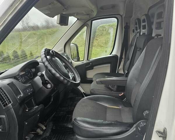 Белый Ситроен Jumper, объемом двигателя 2.2 л и пробегом 270 тыс. км за 7900 $, фото 8 на Automoto.ua