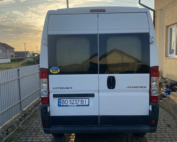 Белый Ситроен Jumper, объемом двигателя 2.2 л и пробегом 350 тыс. км за 9000 $, фото 5 на Automoto.ua