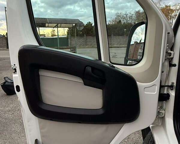 Сітроен Jumper 2012 у Стрые на Automoto.ua Білий Сітроен Jumper, об'ємом двигуна 2.2 л та пробігом 279 тис. км за 7900 $, фото 16 на Automoto.ua