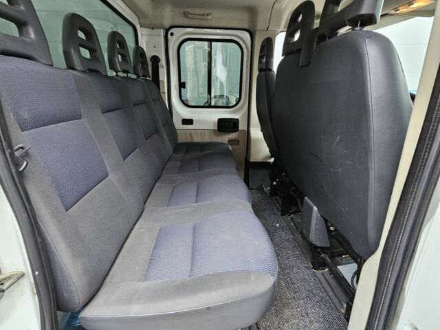 Белый Ситроен Jumper, объемом двигателя 2.2 л и пробегом 364 тыс. км за 15999 $, фото 5 на Automoto.ua