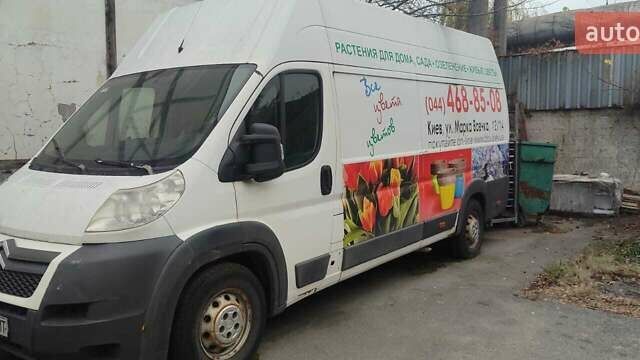 Белый Ситроен Jumper, объемом двигателя 2.2 л и пробегом 300 тыс. км за 5500 $, фото 4 на Automoto.ua