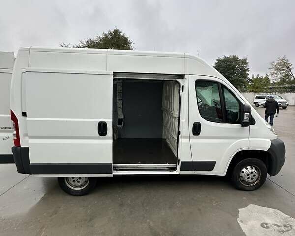 Сітроен Jumper 2014 у Києві на Automoto.ua Білий Сітроен Jumper, об'ємом двигуна 2.2 л та пробігом 269 тис. км за 9600 $, фото 5 на Automoto.ua