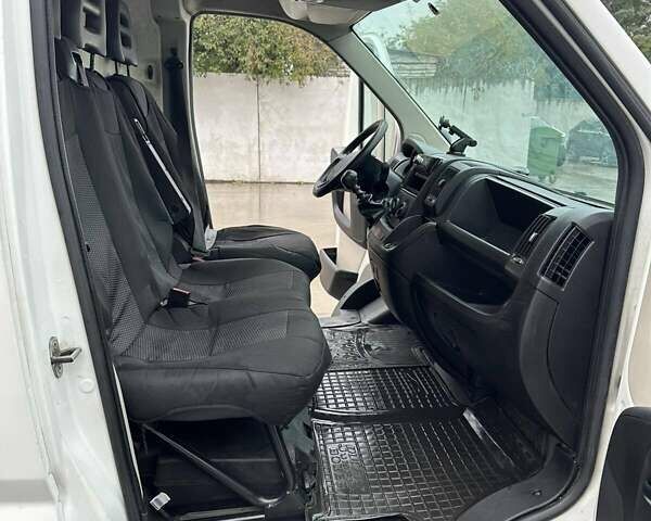 Сітроен Jumper 2014 у Києві на Automoto.ua Білий Сітроен Jumper, об'ємом двигуна 2.2 л та пробігом 269 тис. км за 9600 $, фото 3 на Automoto.ua