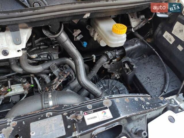 Белый Ситроен Jumper, объемом двигателя 2.2 л и пробегом 463 тыс. км за 12000 $, фото 22 на Automoto.ua