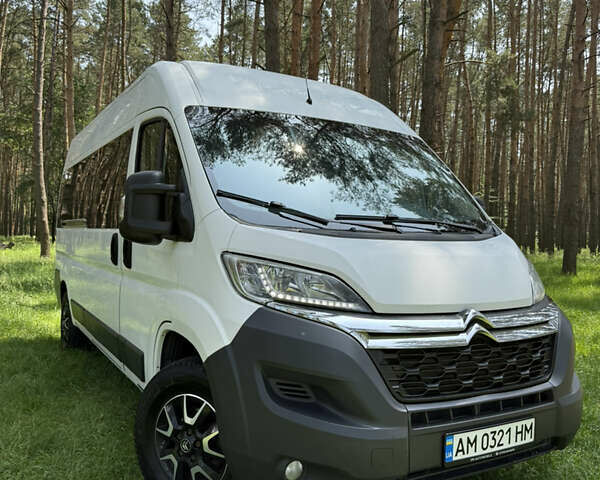 Ситроен Jumper 2015 в Бердичеве на Automoto.ua Белый Ситроен Jumper, объемом двигателя 3 л и пробегом 452 тыс. км за 17500 $, фото 5 на Automoto.ua