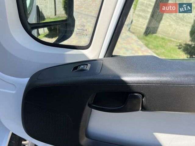 Білий Сітроен Jumper, об'ємом двигуна 2.2 л та пробігом 444 тис. км за 11000 $, фото 27 на Automoto.ua