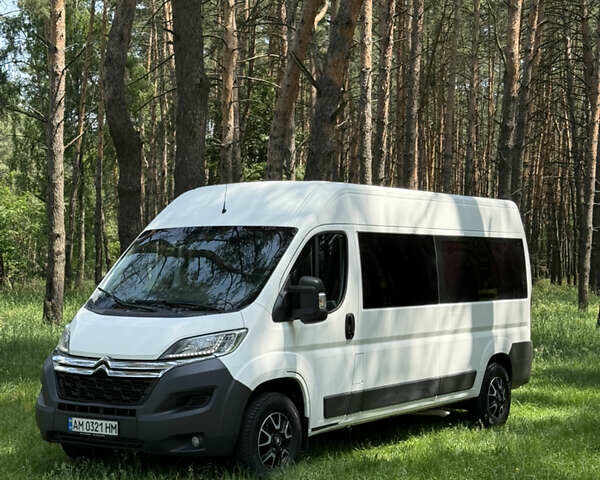 Белый Ситроен Jumper, объемом двигателя 3 л и пробегом 452 тыс. км за 18200 $, фото 1 на Automoto.ua
